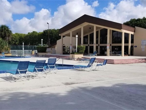 14201 N Kendall Dr , Unit 405D, Miami, FL 33186