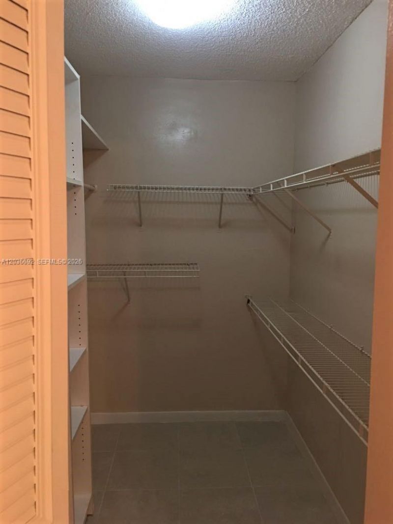 14201 N Kendall Dr , Unit 405D, Miami, FL 33186 Photo