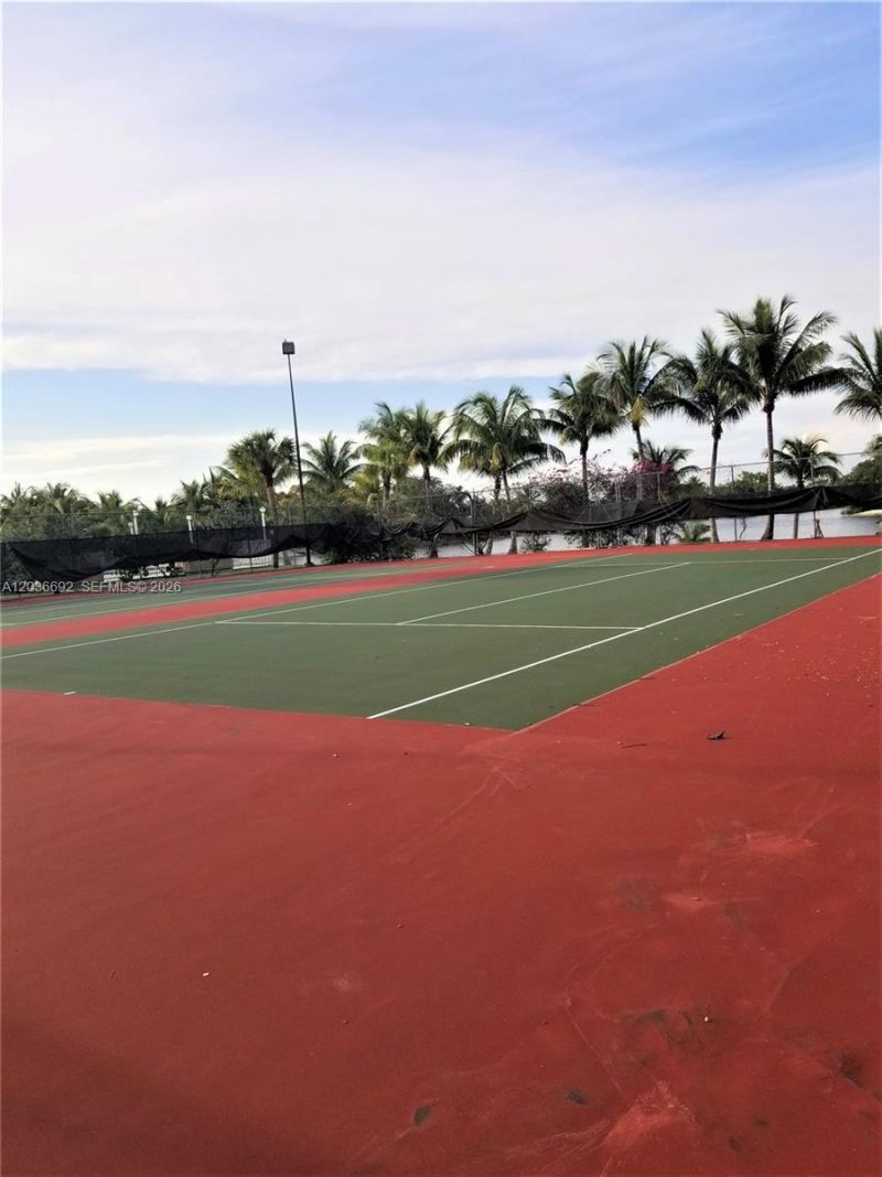 14201 N Kendall Dr , Unit 405D, Miami, FL 33186 Photo