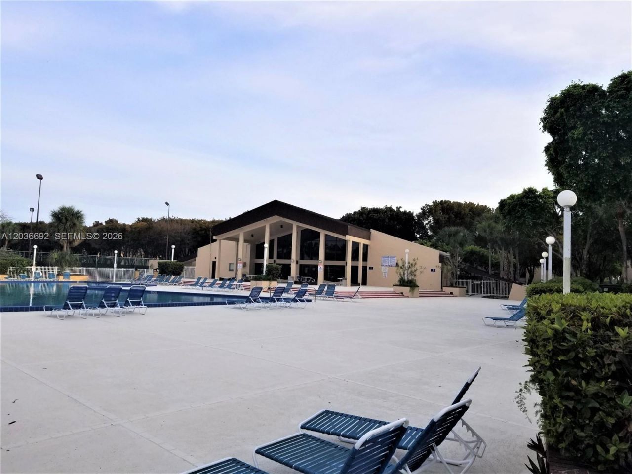 14201 N Kendall Dr , Unit 405D, Miami, FL 33186 Photo