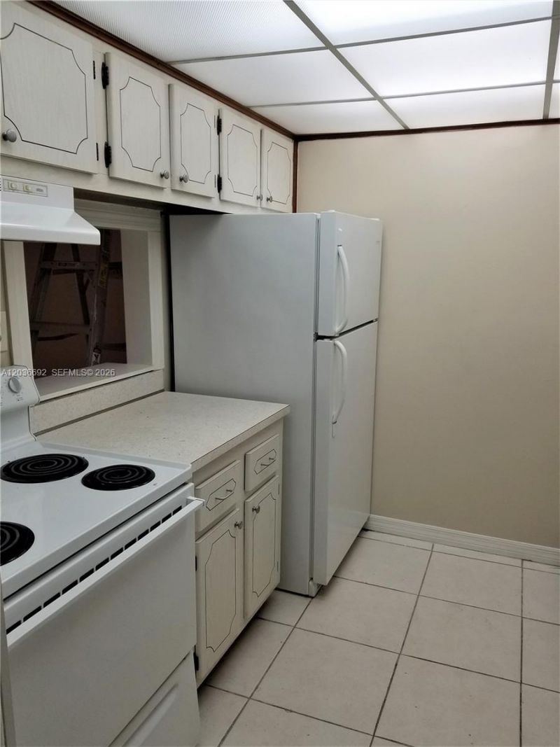 14201 N Kendall Dr , Unit 405D, Miami, FL 33186 Photo