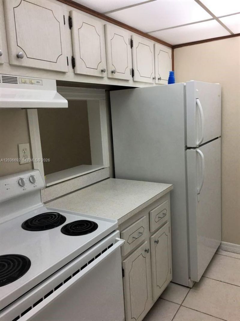 14201 N Kendall Dr , Unit 405D, Miami, FL 33186 Photo