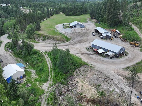 1870 Highway 57 , Priest River, ID 83856