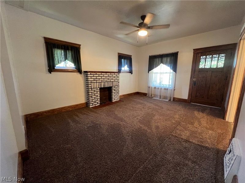 403 N Saint Clair Street , Girard, OH 44420 Photo 9