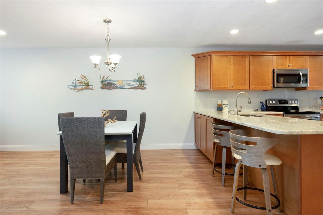 10152 Regal Drive, Largo, FL 33774 Photo