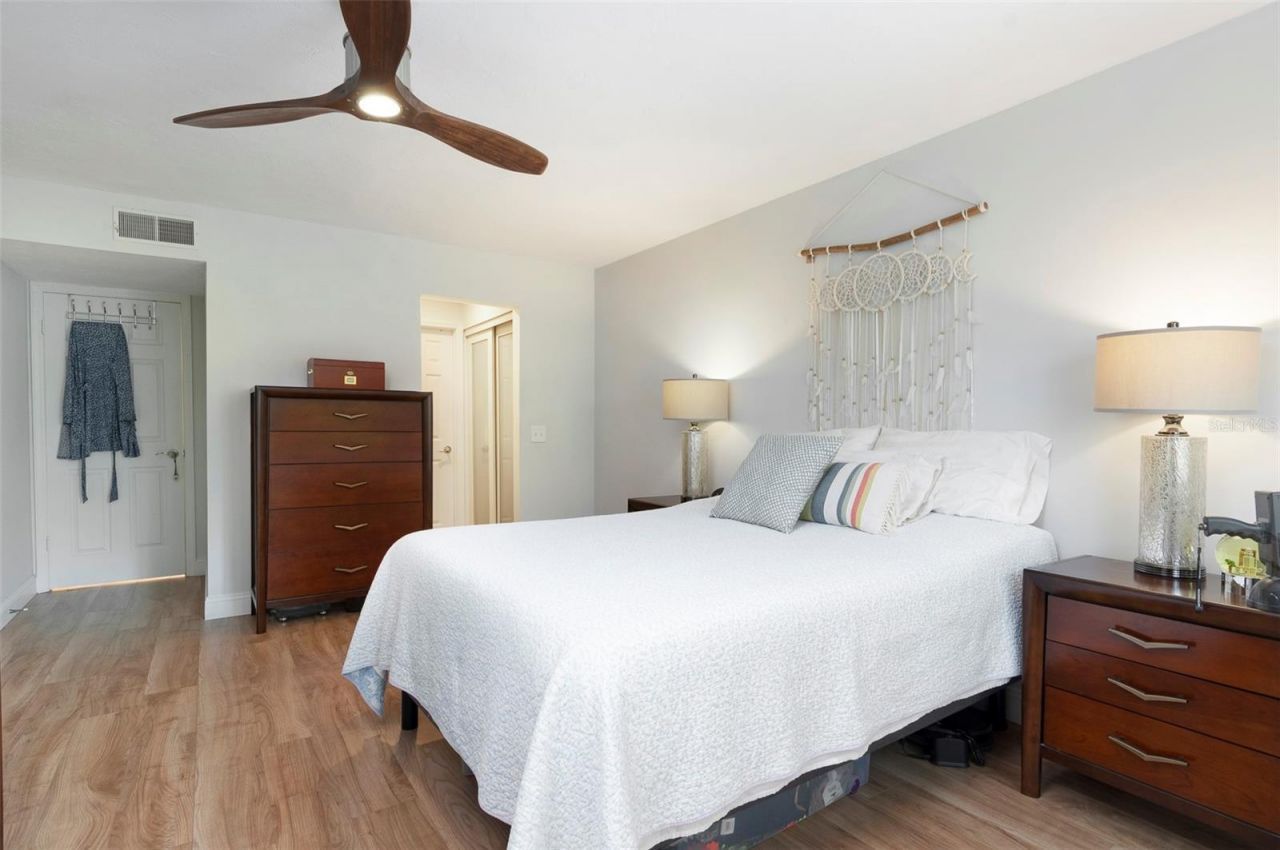 10152 Regal Drive, Largo, FL 33774 Photo