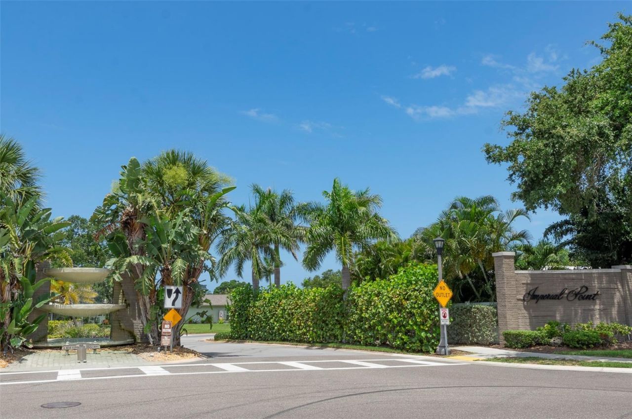10152 Regal Drive, Largo, FL 33774 Photo