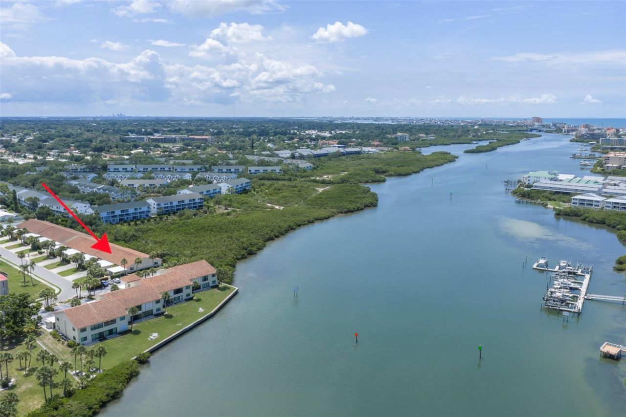 10152 Regal Drive, Largo, FL 33774 Photo
