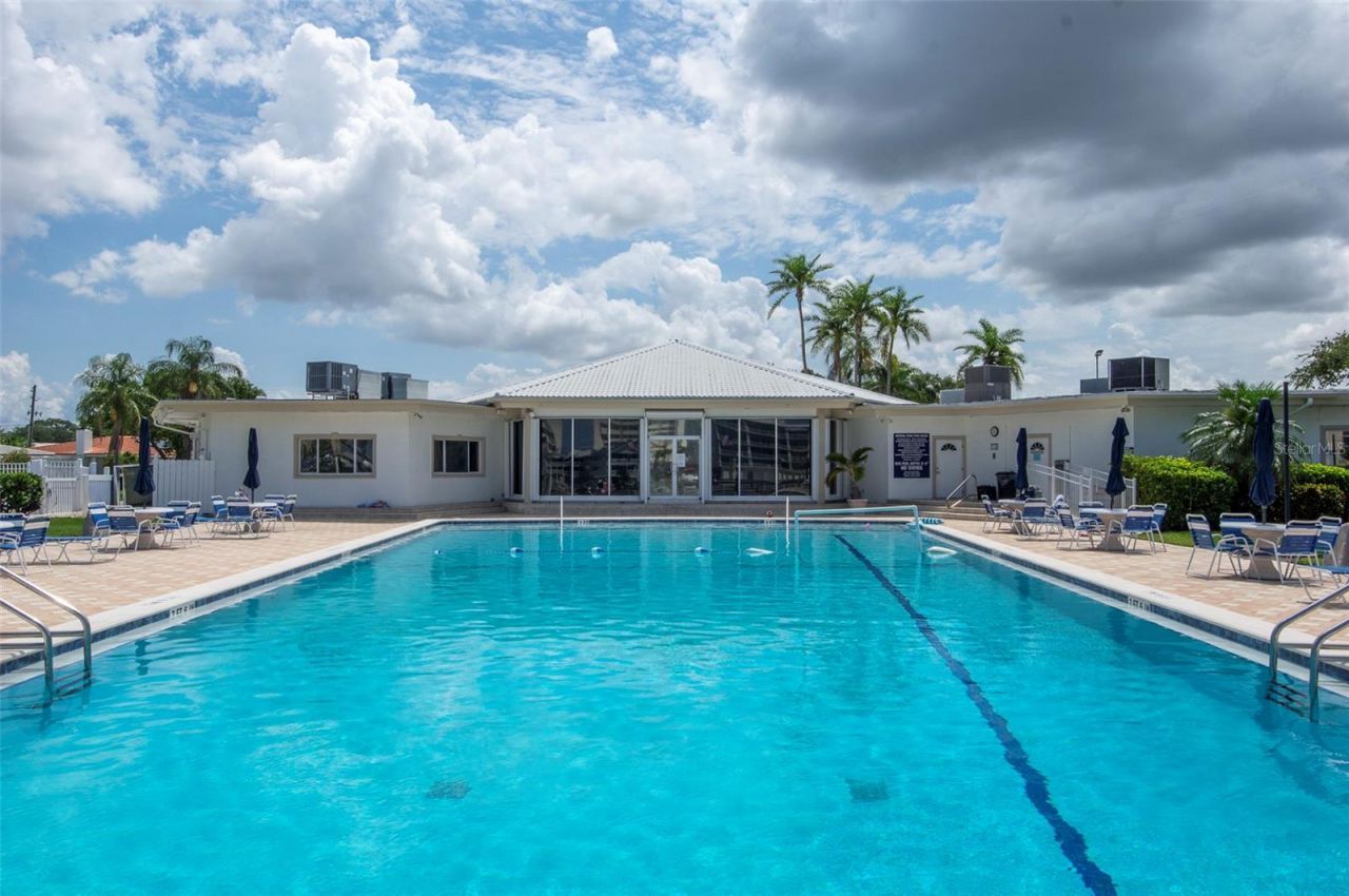 10152 Regal Drive, Largo, FL 33774 Photo