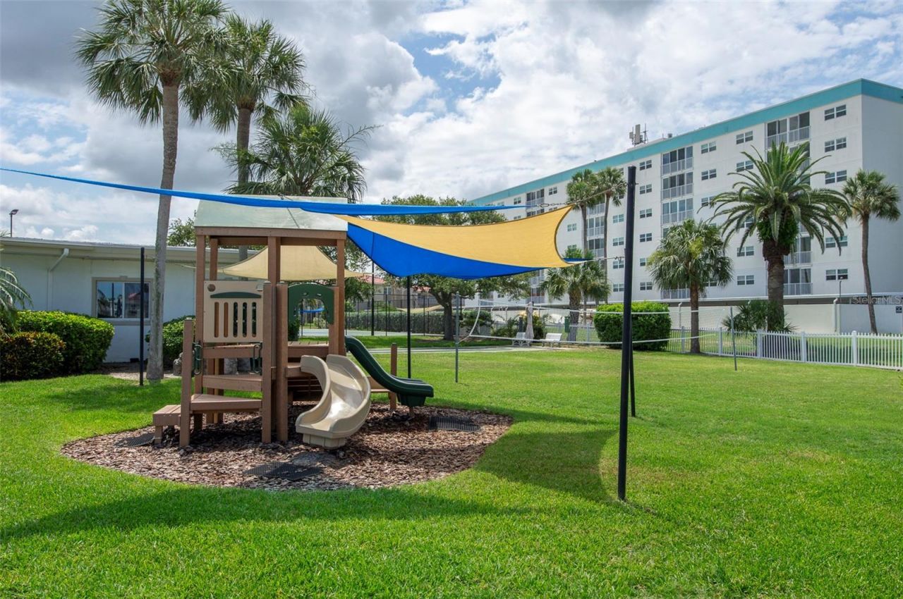 10152 Regal Drive, Largo, FL 33774 Photo