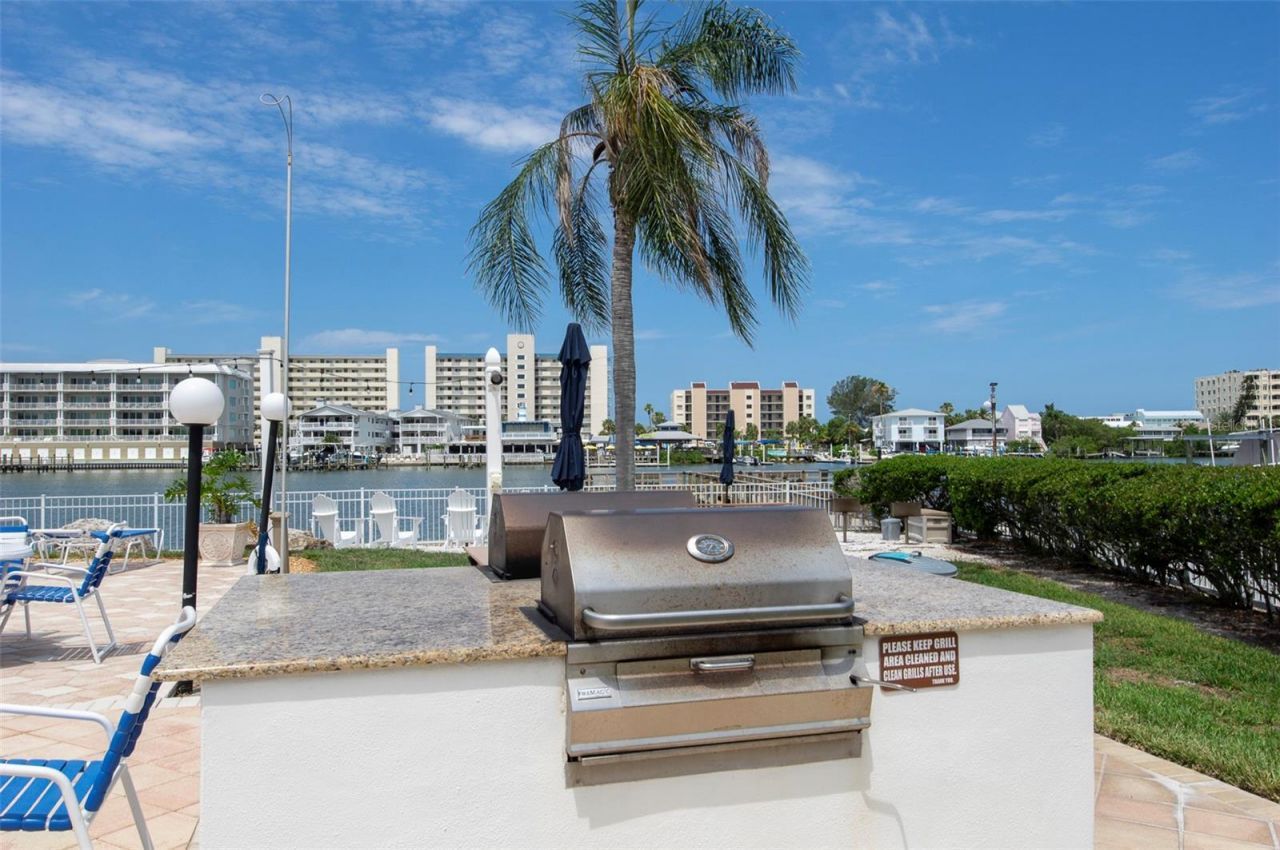 10152 Regal Drive, Largo, FL 33774 Photo
