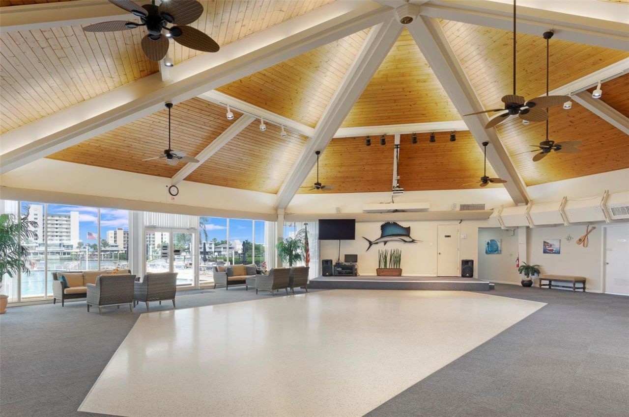 10152 Regal Drive, Largo, FL 33774 Photo