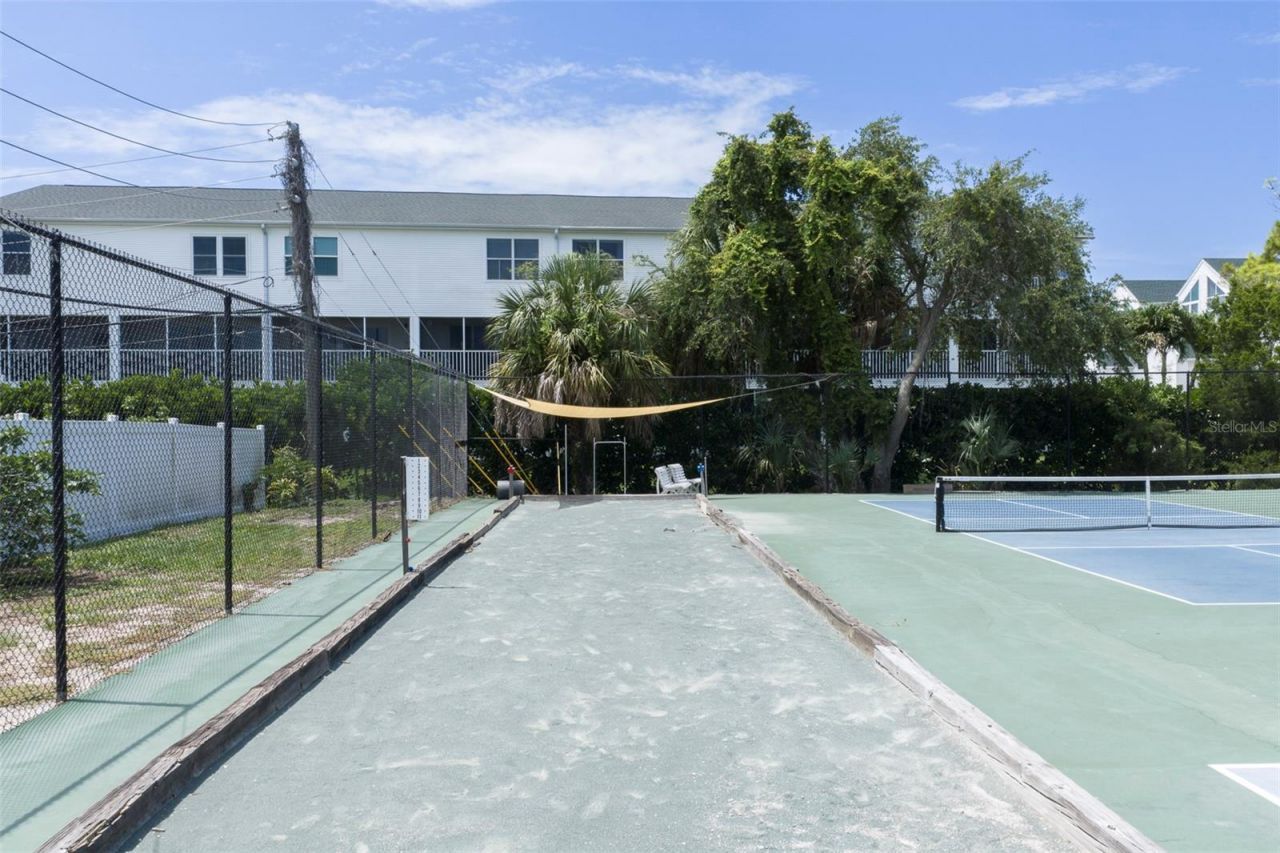 10152 Regal Drive, Largo, FL 33774 Photo