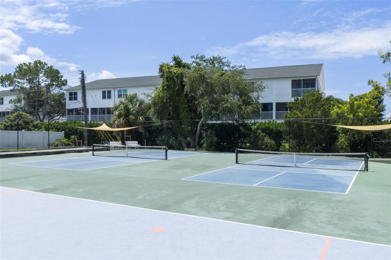 10152 Regal Drive, Largo, FL 33774 Photo