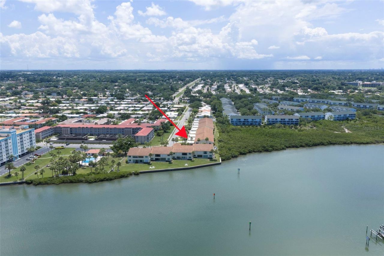 10152 Regal Drive, Largo, FL 33774 Photo