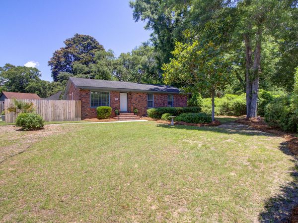 1144 Wyndham Road, Charleston, SC 29412