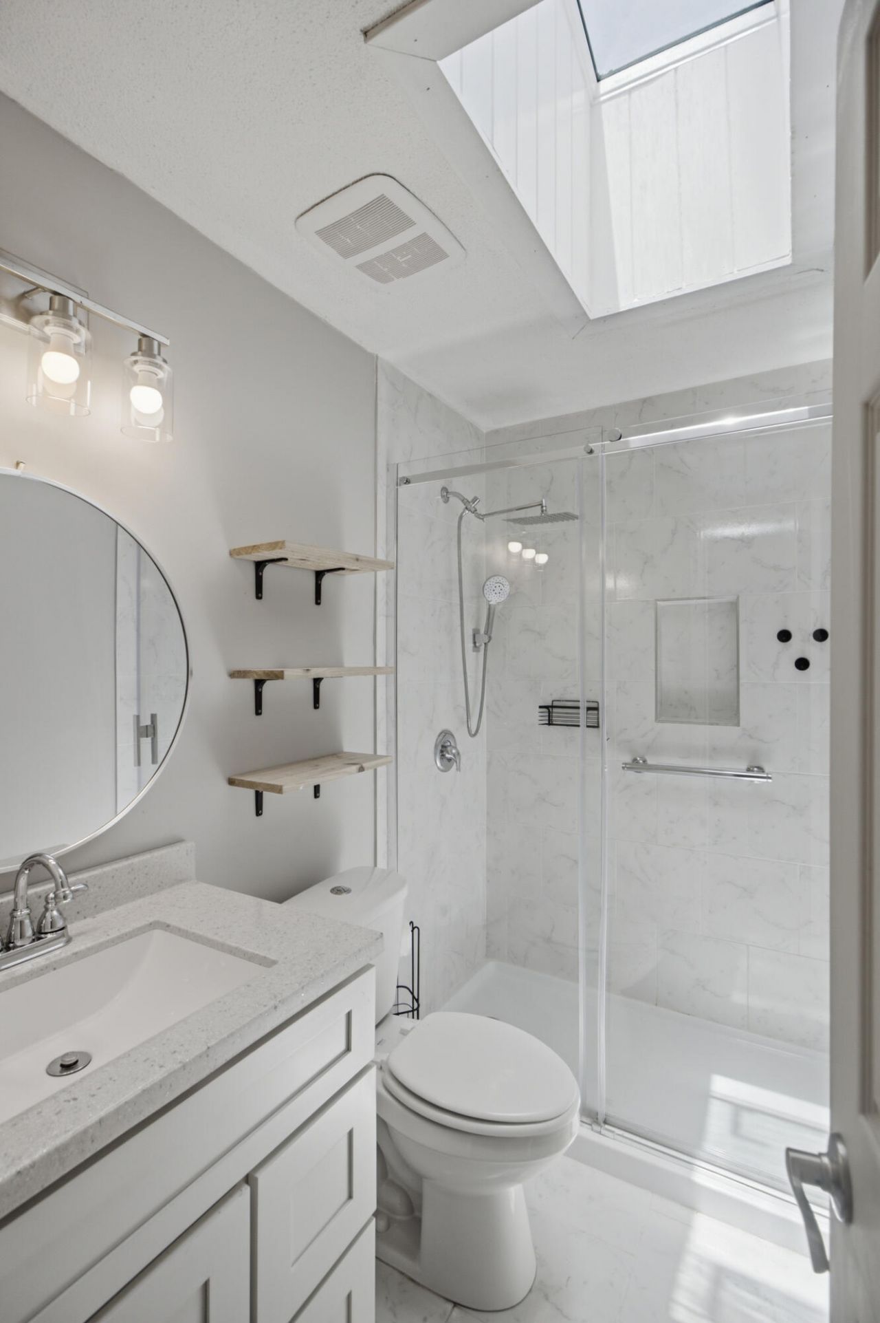 1144 Wyndham Road Photo 25