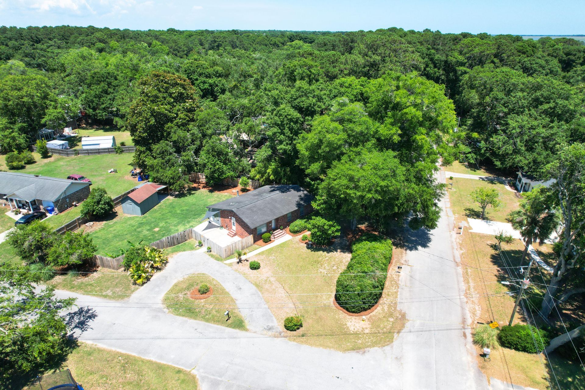 1144 Wyndham Road Photo 42