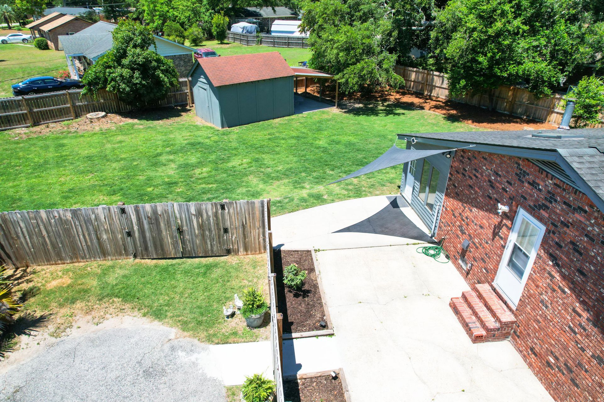 1144 Wyndham Road Photo 43