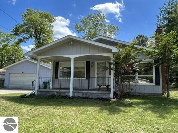 2424 Winona Street, East Tawas, MI 48730