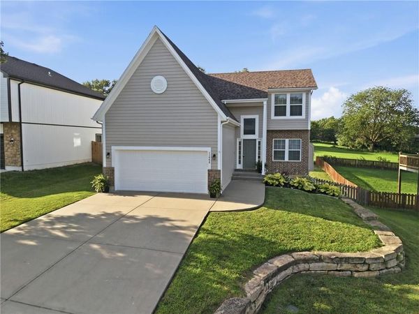11448 Parkview Avenue, Kansas City, KS 66109