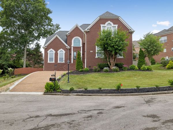 608 Banbury Pl , Brentwood, TN 37027