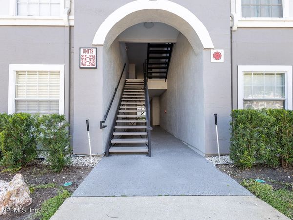 3591 KERNAN Boulevard, Unit 226, Jacksonville, FL 32224