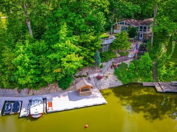 691 Timothy Drive, Willard, OH 44890