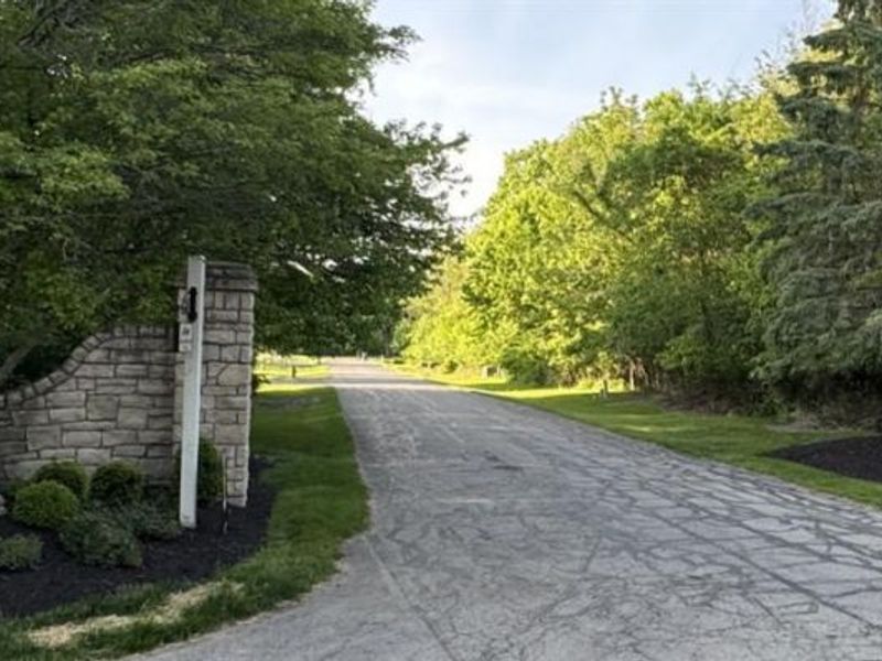 3983 N Coachmans Trail, Port Clinton, OH 43452 Photo 2