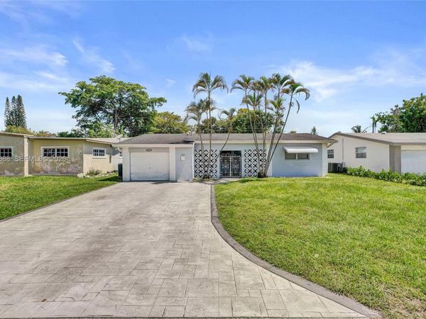 7953 Panama St , Miramar, FL 33023