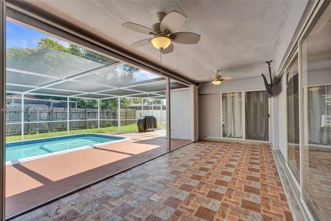 7953 Panama St , Miramar, FL 33023 Photo