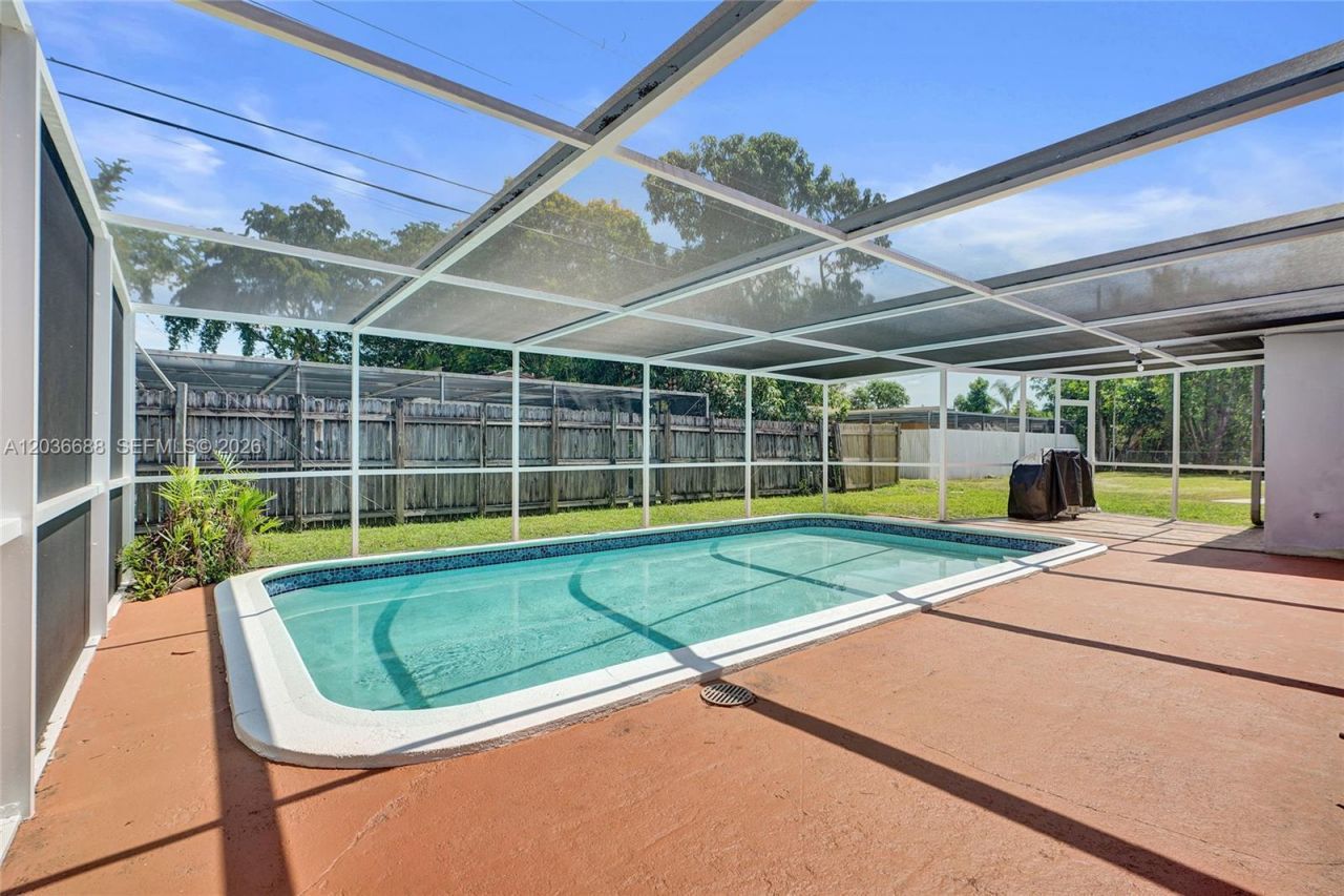 7953 Panama St , Miramar, FL 33023 Photo