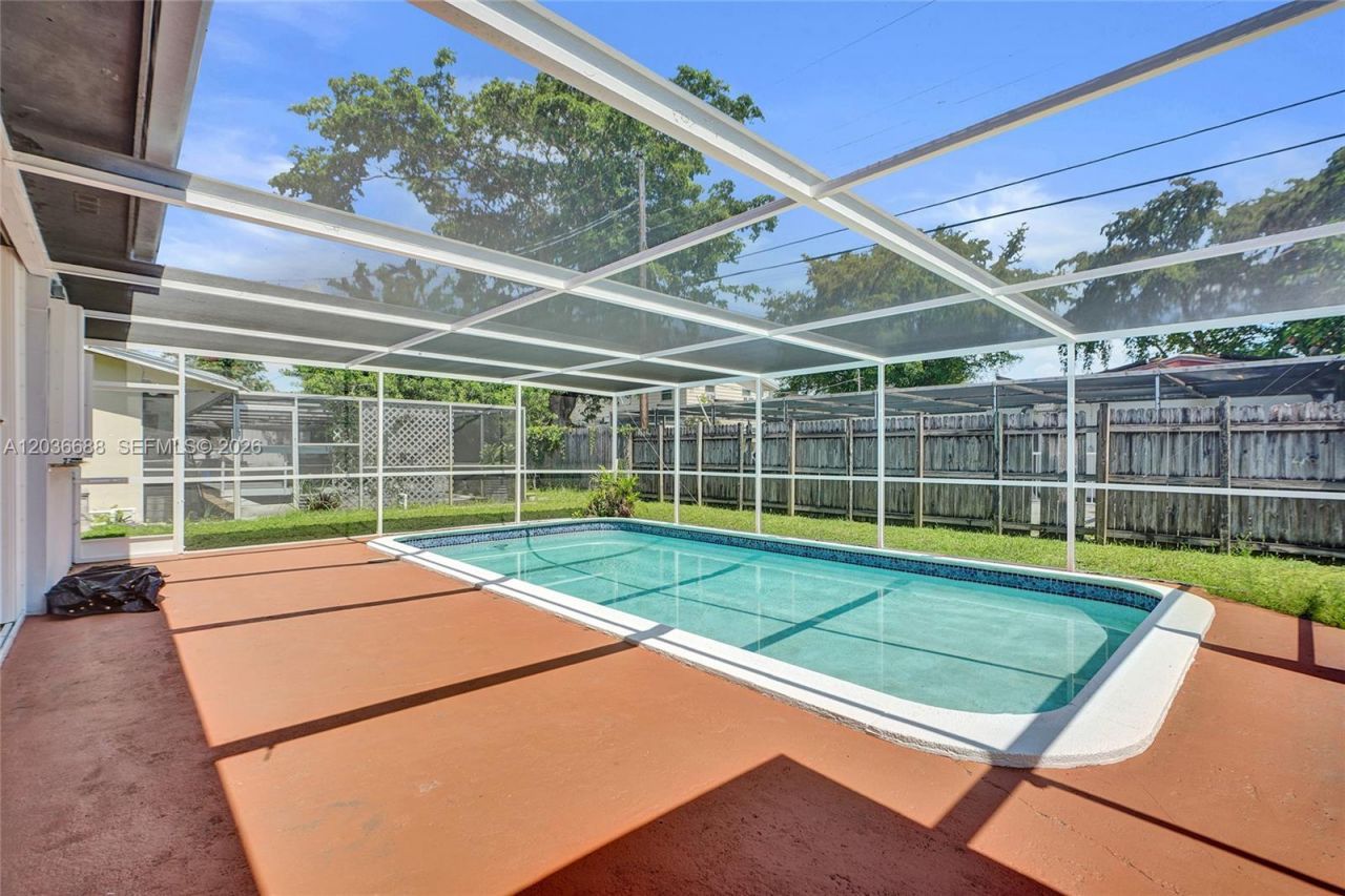 7953 Panama St , Miramar, FL 33023 Photo