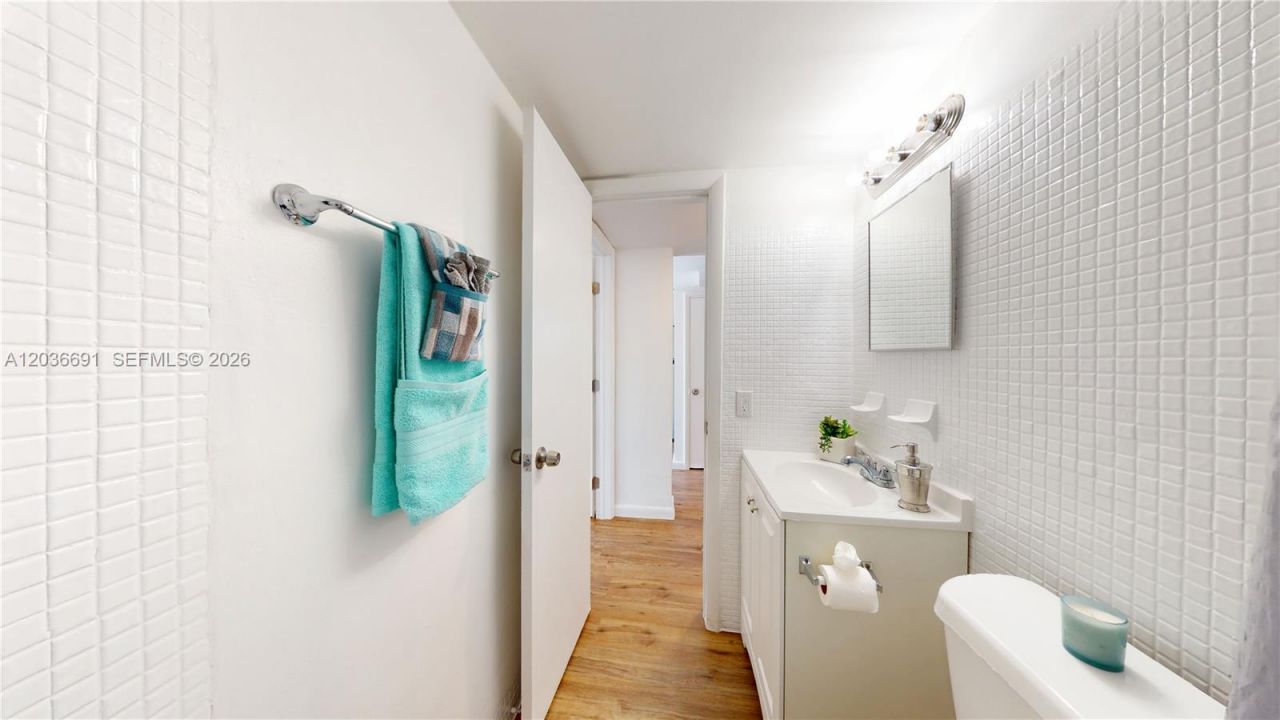 444 SW 27th Ave , Unit 50, Miami, FL 33135 Photo