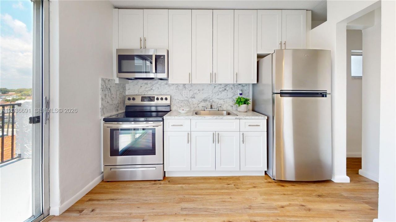 444 SW 27th Ave , Unit 50, Miami, FL 33135 Photo