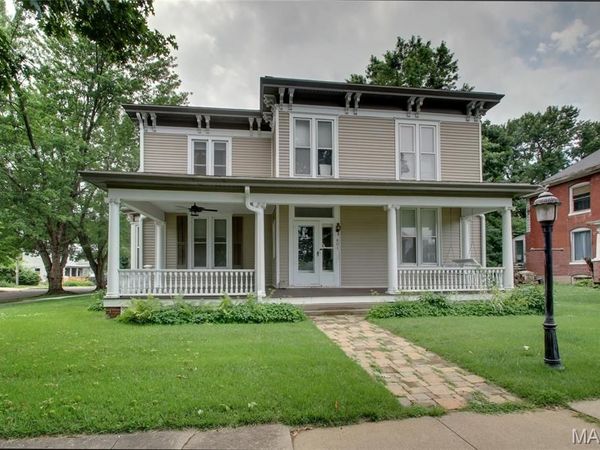 801 College Street , Canton, MO 63435