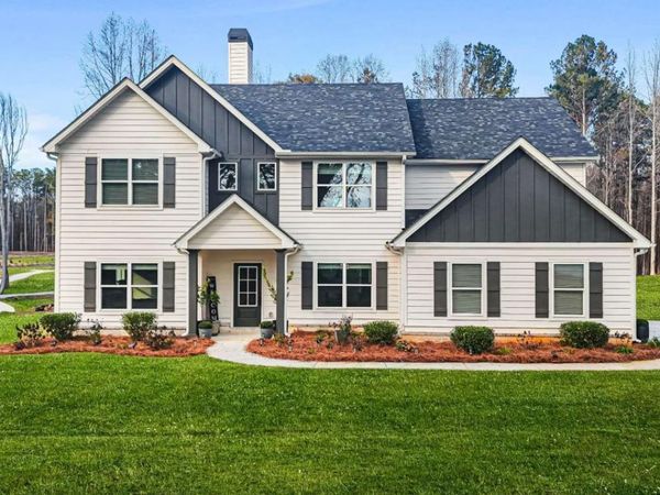 435 Paynes Lake Road, Carrollton, GA 30116