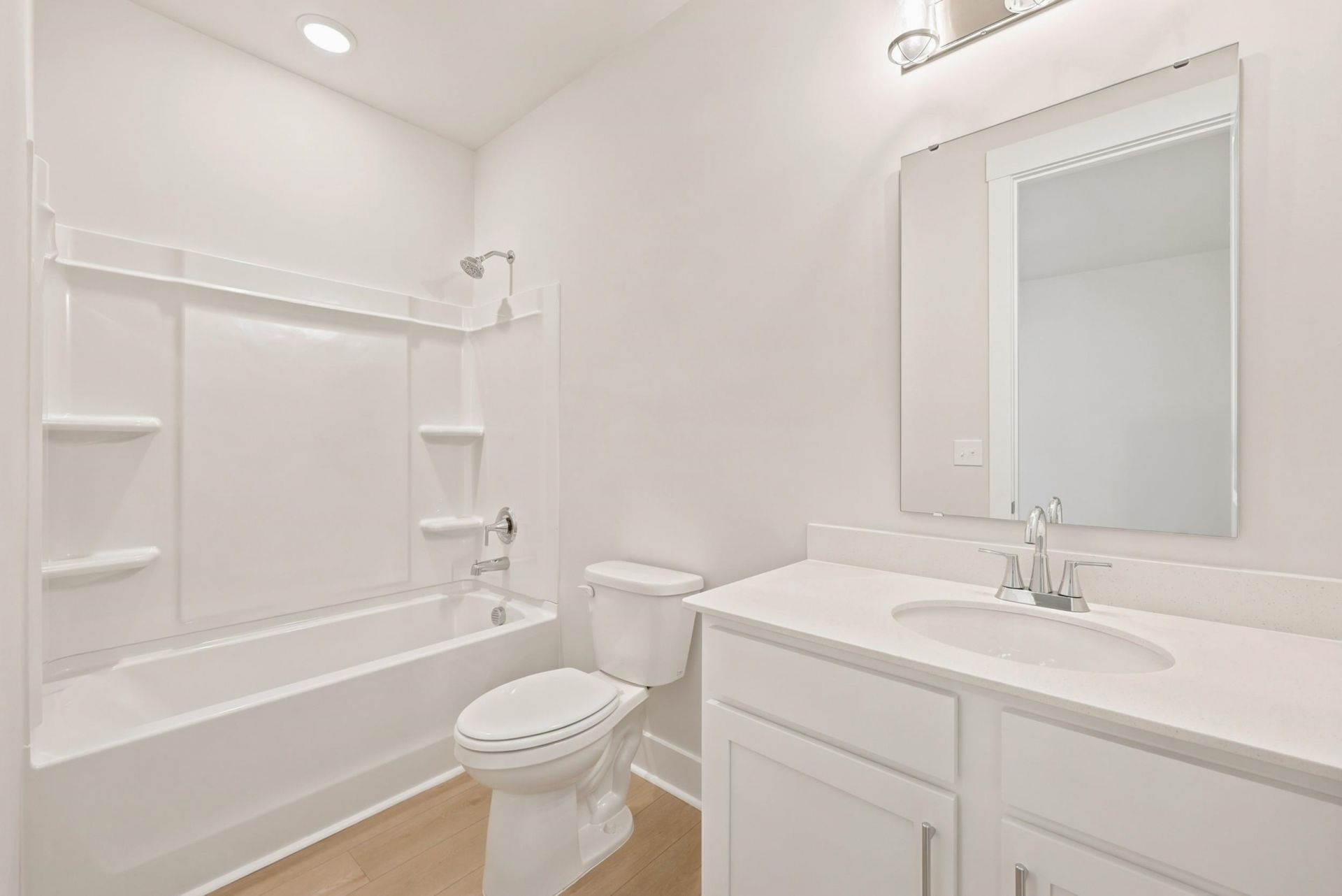 992 Triton Ave. Photo 35