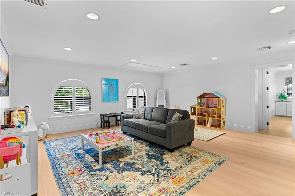 436 Corbel Dr, Naples, FL 34110 Photo