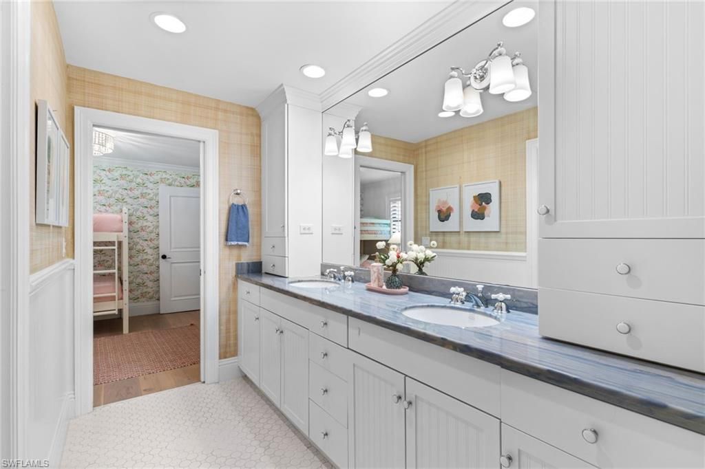 436 Corbel Dr, Naples, FL 34110 Photo