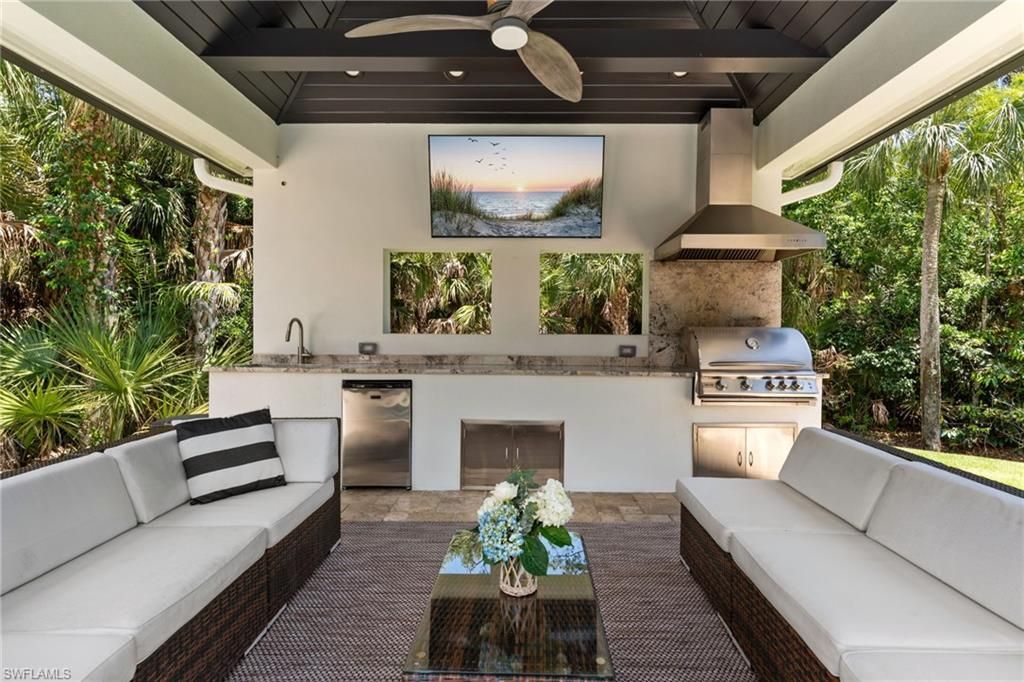 436 Corbel Dr, Naples, FL 34110 Photo