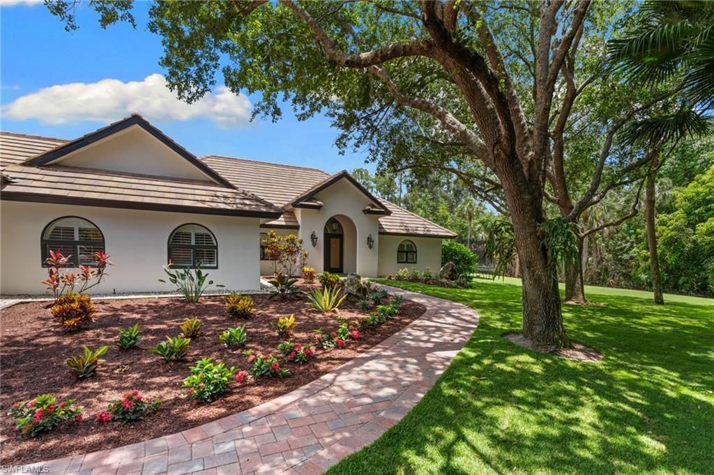 436 Corbel Dr, Naples, FL 34110 Photo