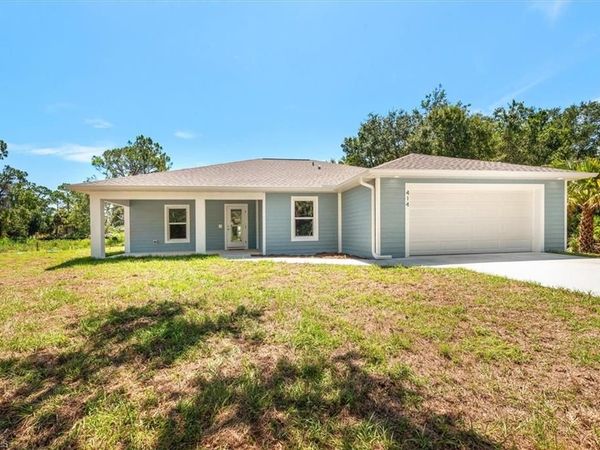 414 Cleveland AVE, LEHIGH ACRES, FL 33972