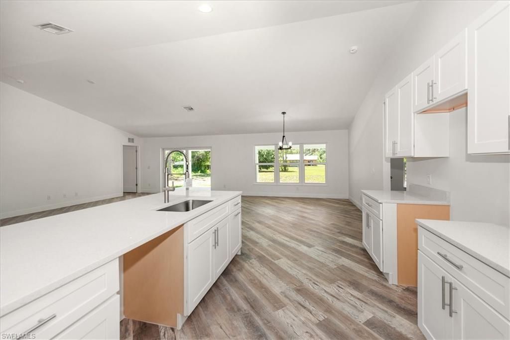 414 Cleveland Ave , Lehigh Acres, FL 33972 Photo
