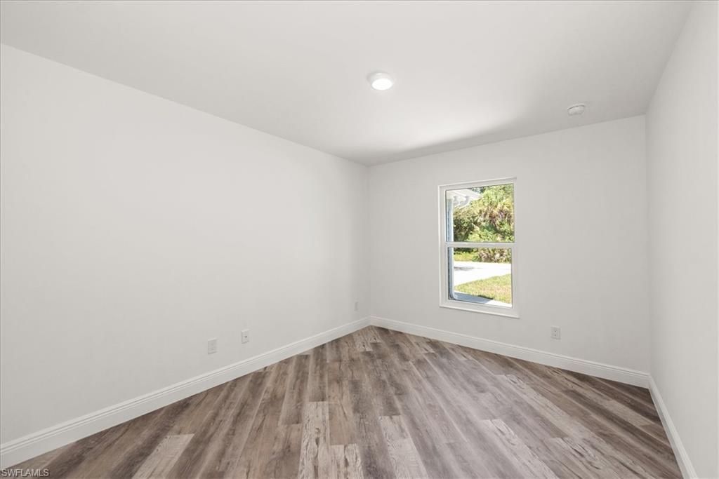 414 Cleveland Ave , Lehigh Acres, FL 33972 Photo