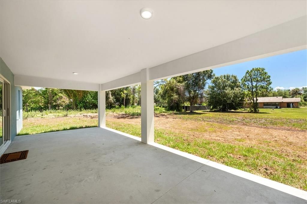 414 Cleveland Ave , Lehigh Acres, FL 33972 Photo
