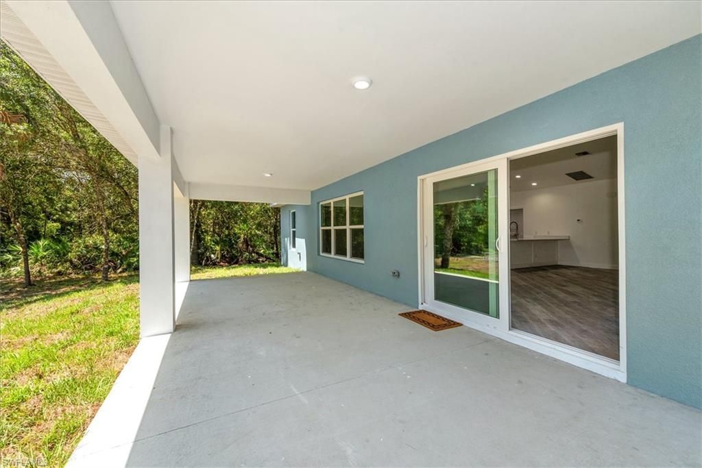 414 Cleveland Ave , Lehigh Acres, FL 33972 Photo