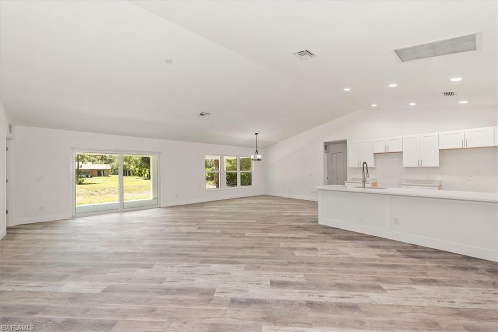 414 Cleveland Ave , Lehigh Acres, FL 33972 Photo