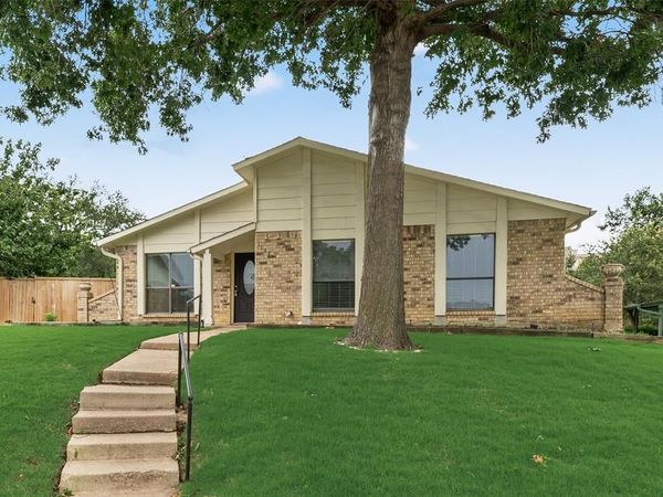 1732 Delaford Court, Carrollton, TX 75007