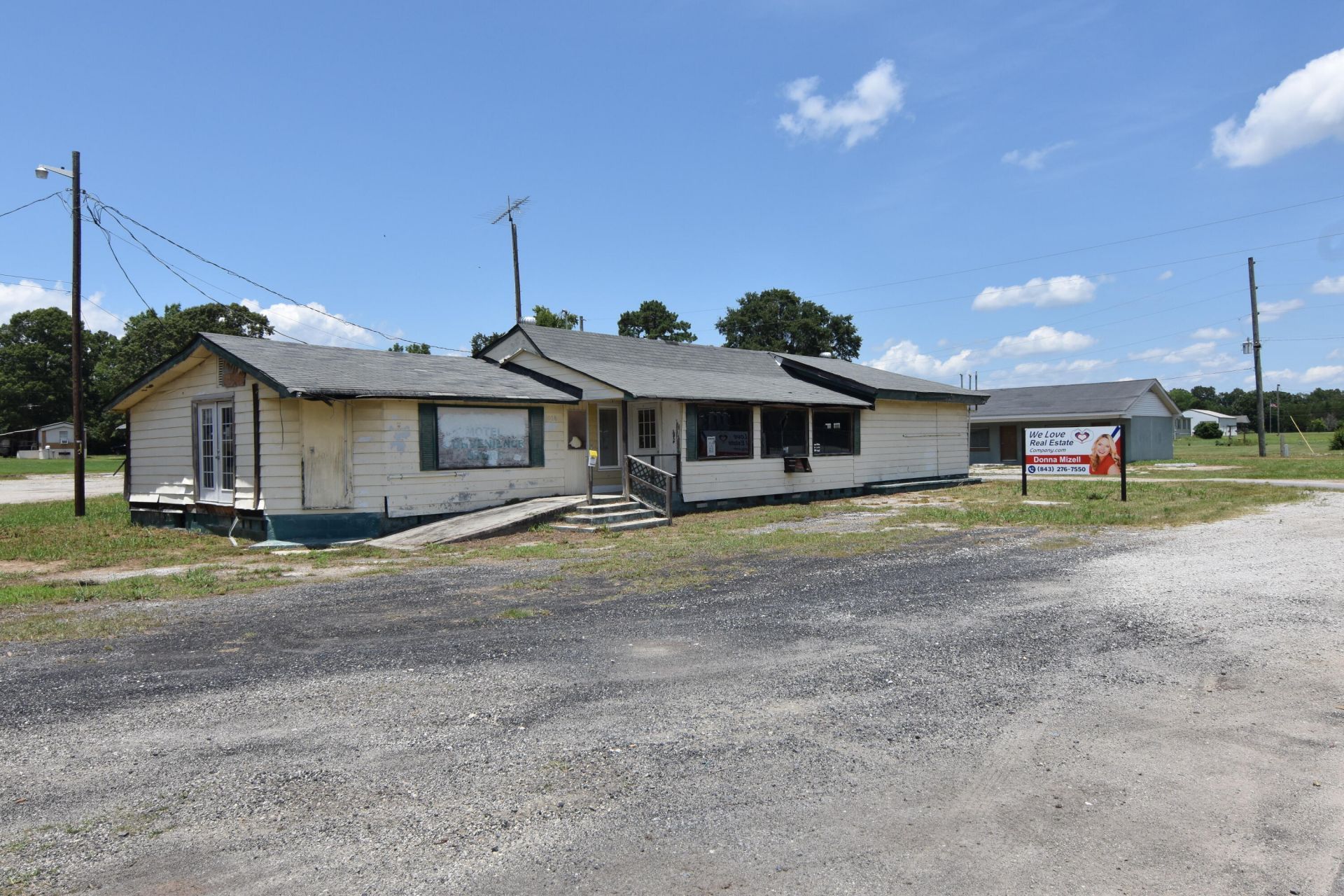 1054 Edgewater Road Photo 33